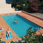 Pont De Bateau- Meerblick Mit Privatem Pool By Interhome דירה