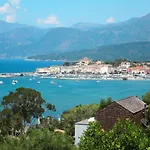 Pont De Bateau- Meerblick Mit Privatem Pool By Interhome Apartman