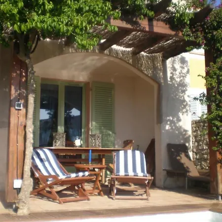 Appartamento Pont De Bateau- Meerblick Mit Privatem Pool By Interhome *
